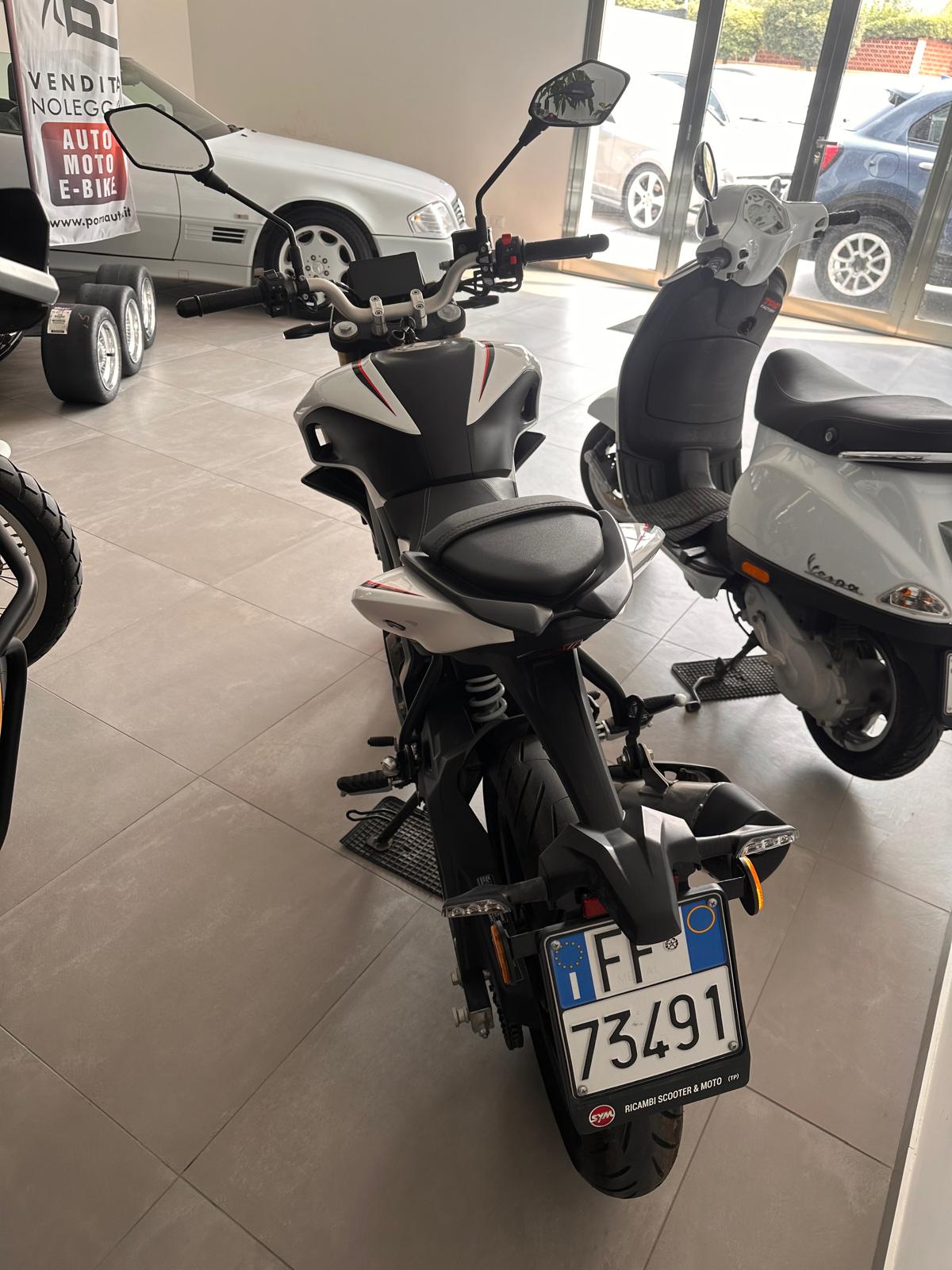 QJ SRK 125 - immagine 5