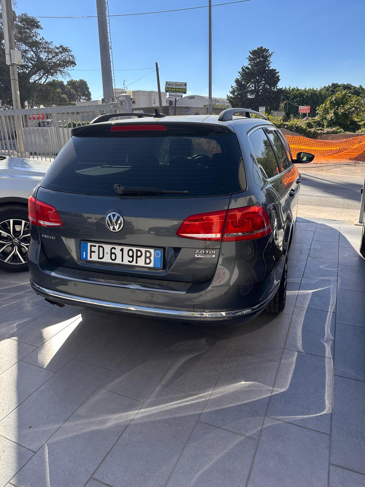 VOLKSWAGEN PASSAT - immagine 3