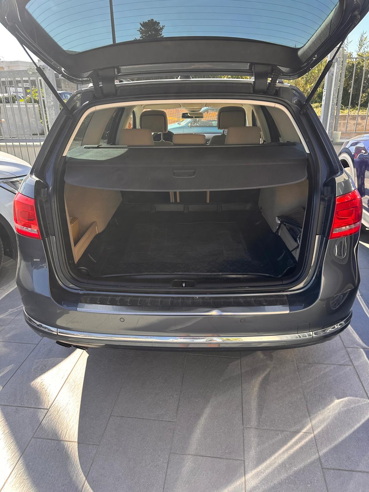 VOLKSWAGEN PASSAT - immagine 13